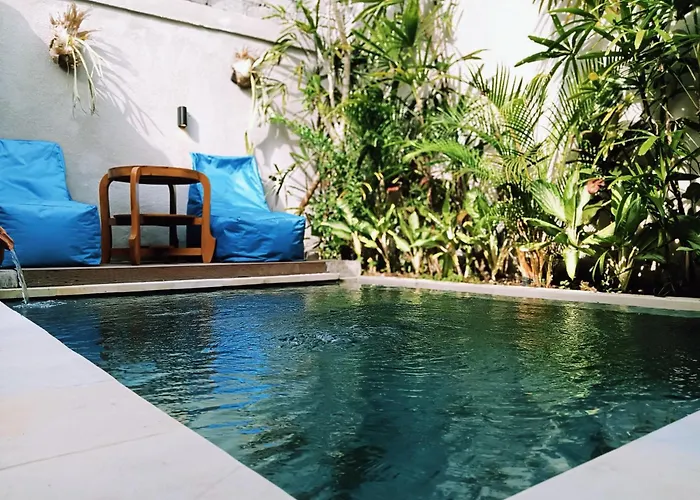 Ngesil Private Joglo & Pool By Aligna Hospitality Pensión 3*