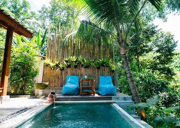 Ngesil Private Joglo & Pool By Aligna Hospitality 3*