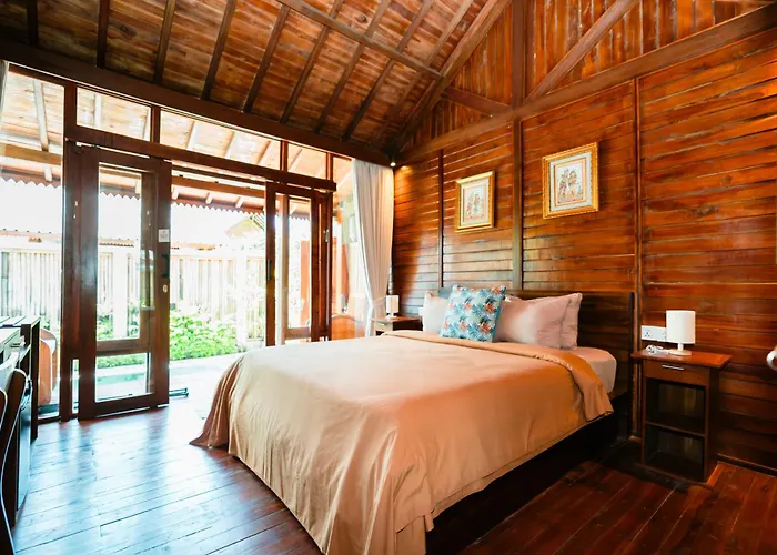 Ngesil Private Joglo & Pool By Aligna Hospitality Pensión Ubud