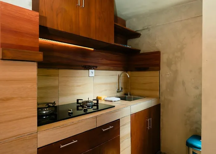 Ngesil Private Joglo & Pool By Aligna Hospitality Pensión