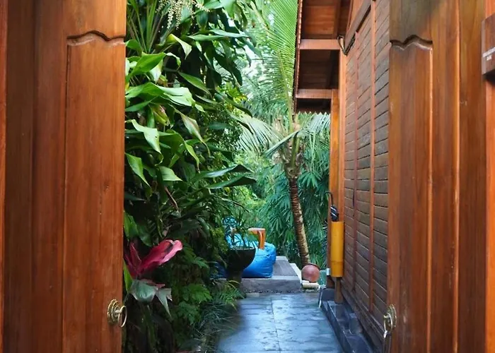 Pensión Ngesil Private Joglo & Pool By Aligna Hospitality Ubud